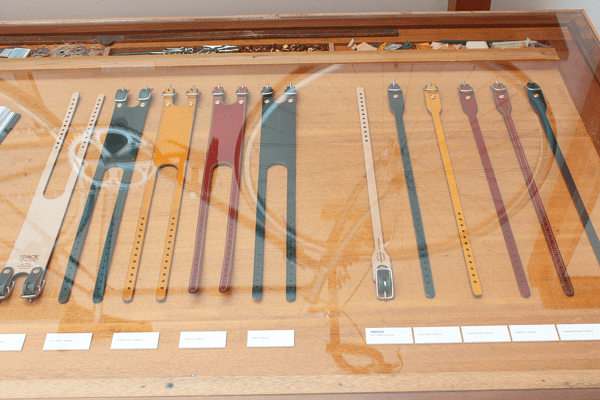 Patebury straps in display box