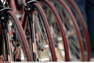 At the upper echelons of the sport there really is no substitute for a good single, even if you do have to glue it on. Hand-made latex singles might only last a handful of kilometres and cost hundreds of dollars, but they are demonstrably faster against the clock.