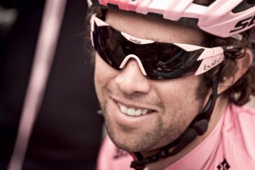 Paris-Nice prologue in Maurepas.