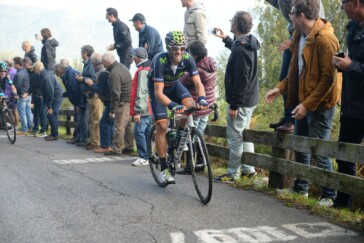 Another point for hydraulic disc brake users; place a pad spacer in the calliper when the wheel is removed and you’re transporting the bike. This ensures that the pistons won’t overextend if the brake lever is pulled inadvertently.