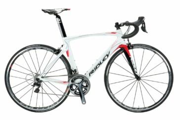 The Scratch 2 from Pro logo has a rubbery 'micro fingers' surface.