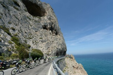 You'll love riding the final few kilometres into Inverloch along the Bunurong Coastal Drive.