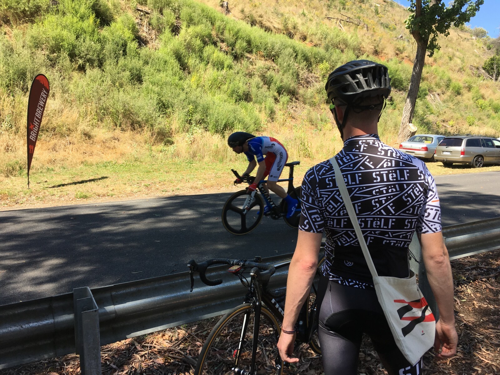 Copy-Rennrad14_lightblue-ma1