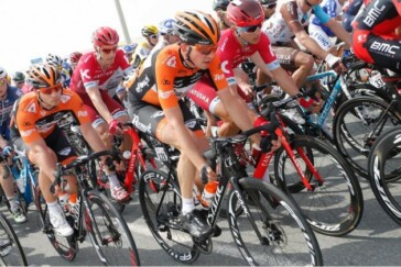 Dutch Pro-Continental team Roompot-Oranje Peloton's have opted for this Isaac Element disc brake equiped bike due to increased performance.