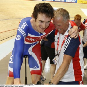 Lots going on here! Zerts, discs, wires. Specialised brings it all together cleanly.