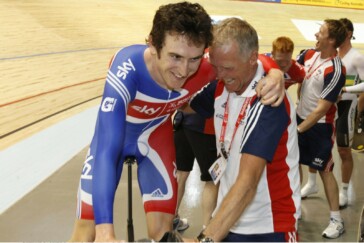 Lots going on here! Zerts, discs, wires. Specialised brings it all together cleanly.