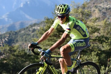 Nicole Moerig at the Tour de Yorkshire with her Team at Podium Ambition Pro Cycling.