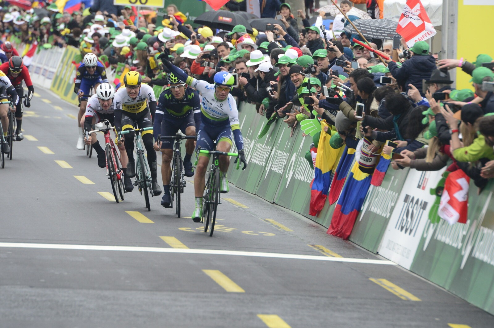 Nicole Moerig at the Tour de Yorkshire with her Team at Podium Ambition Pro Cycling.