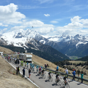 Chaves owning the finish on Stage 14 of the Giro. Photo by Sirotti