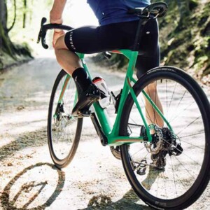 The BMC Roadmachine 03 105 groupset.