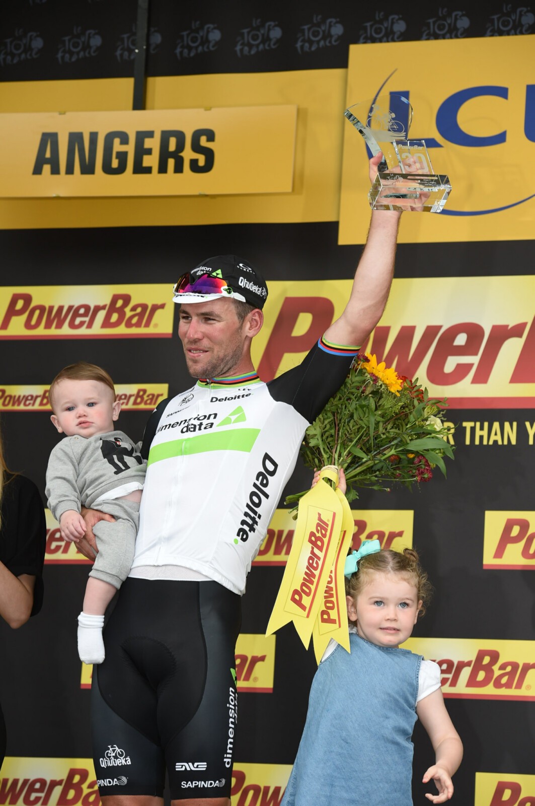 Mark Cavendish's win is a family affair as his wife and two children where there to share his 28th Tour de France victory. Photo by Sirotti