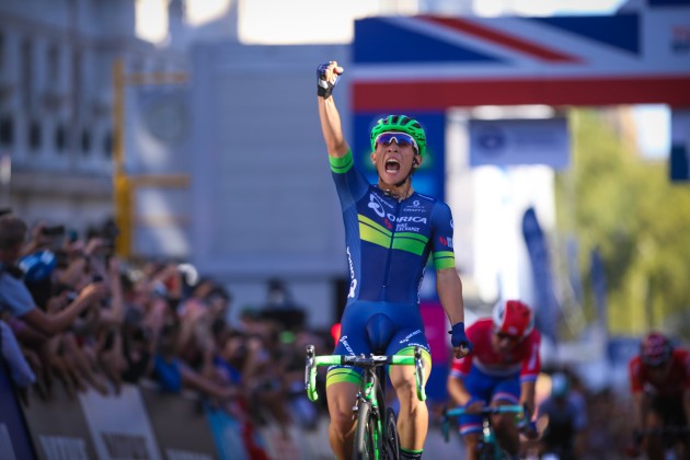 Caleb Ewan Sprints to victory at Stage 8 of the Tour of Britain on the streets of London. Image: Tour of Britain.