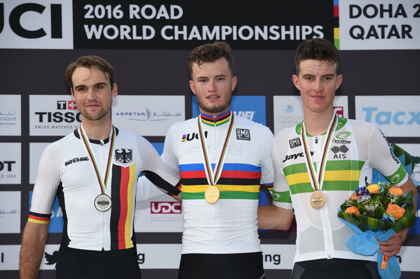 Miles' brother Callum rode a strong ITT to ultimately finish 10th. Image Sirotti.