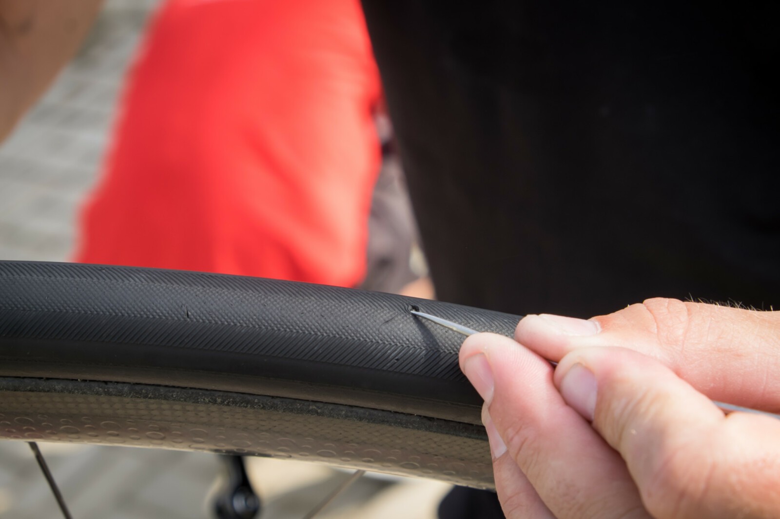 Checking for flints - this one is fine, any more and it would be passed to a domestique to use, or discarded.