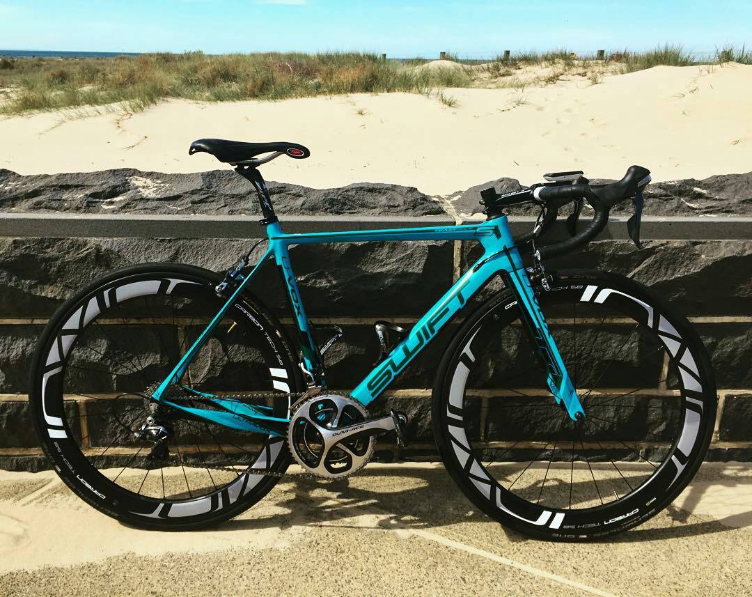 Each pair of wheels includes four pairs of exclusive brake pads.