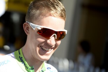 Riders enjoy quiet country roads between Blayney and Bathurst as they train for the B2B event. Image: Nat Bromhead.