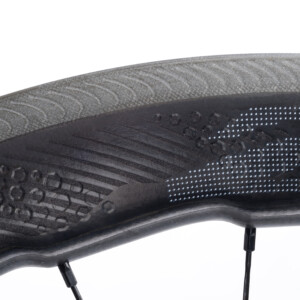 Striking in design, the new Zipp 454 NSW’s feature undulating 'SawTooth' rim architecture.