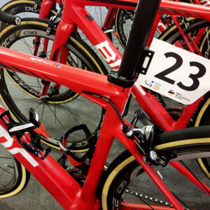 The Shimano neutral service team with Ochre Jersey winner Richie Porte at Paracombe.