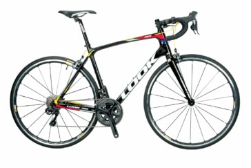 Ultegra groupset and brakes compliment the overall package.