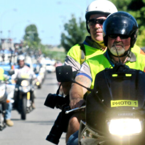 Australian cycling journalist Rupert Guiness with UK cycling journalist John Wilcockson and Graham Watson at the 2012 Tour de France. Image: R. Guiness.
