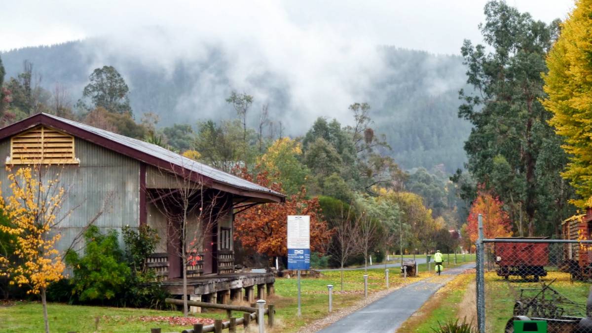 Jai Hindley at the team's presentation prior to Stage 1 of the 2017 Tour Down Under. Image: Sirotti