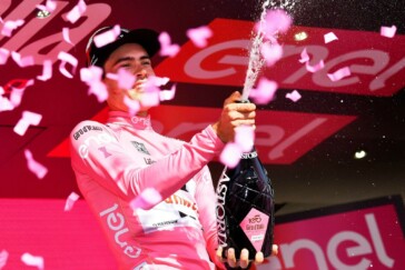 Tom Dumoulin celebrates his pink jersey win at Stage 10 of the Giro d'Italia. Image: Giro d'Italia Organisation.