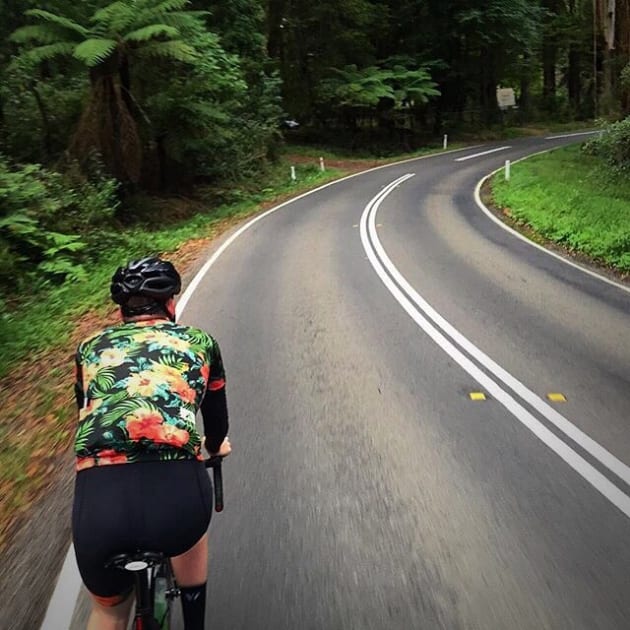 A rider enjoys a ride through the stunning Noosa hinterland. Image: Johnson Bikes.