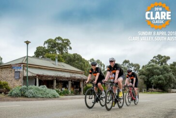Sharron lining up for the start of the Chaingang 24hr endurance challenge on Zwift.