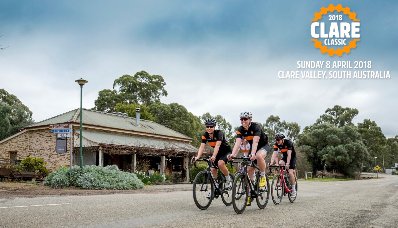 Sharron lining up for the start of the Chaingang 24hr endurance challenge on Zwift.
