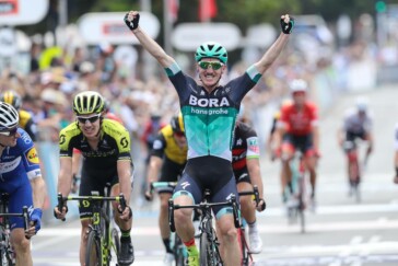 The business end of the drivetrain - the wide-range cassette of the SRAM single-chainring system. Image: Karen M . Edwards Photography