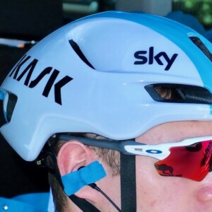 Brodie Chapman crosses the line well clear of second placed Van Vleuten. Image: Kirsty Baxter / Twitter