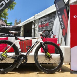 The new Cervelo S3 Disc will be available in either black and white or red and black paint schemes. Image: Cervelo.