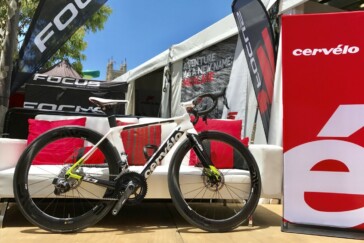 The new Cervelo S3 Disc will be available in either black and white or red and black paint schemes. Image: Cervelo.