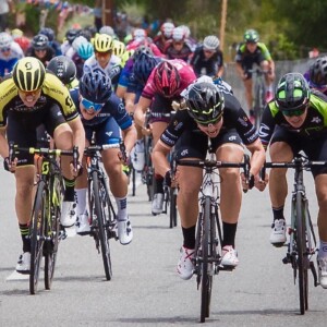 Nettie Edmondson celebrates her win at the 2018 Santos Women's Tour Down Under. Image: Kirsty Baxter