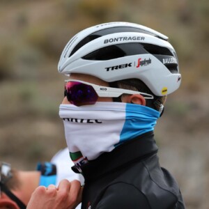 Not only do Ride for a reason participants raise critically-needed funds for charity, they also have a lot of fun doing it. Here's one of the riders with charity ambassador Patrick Jonker.