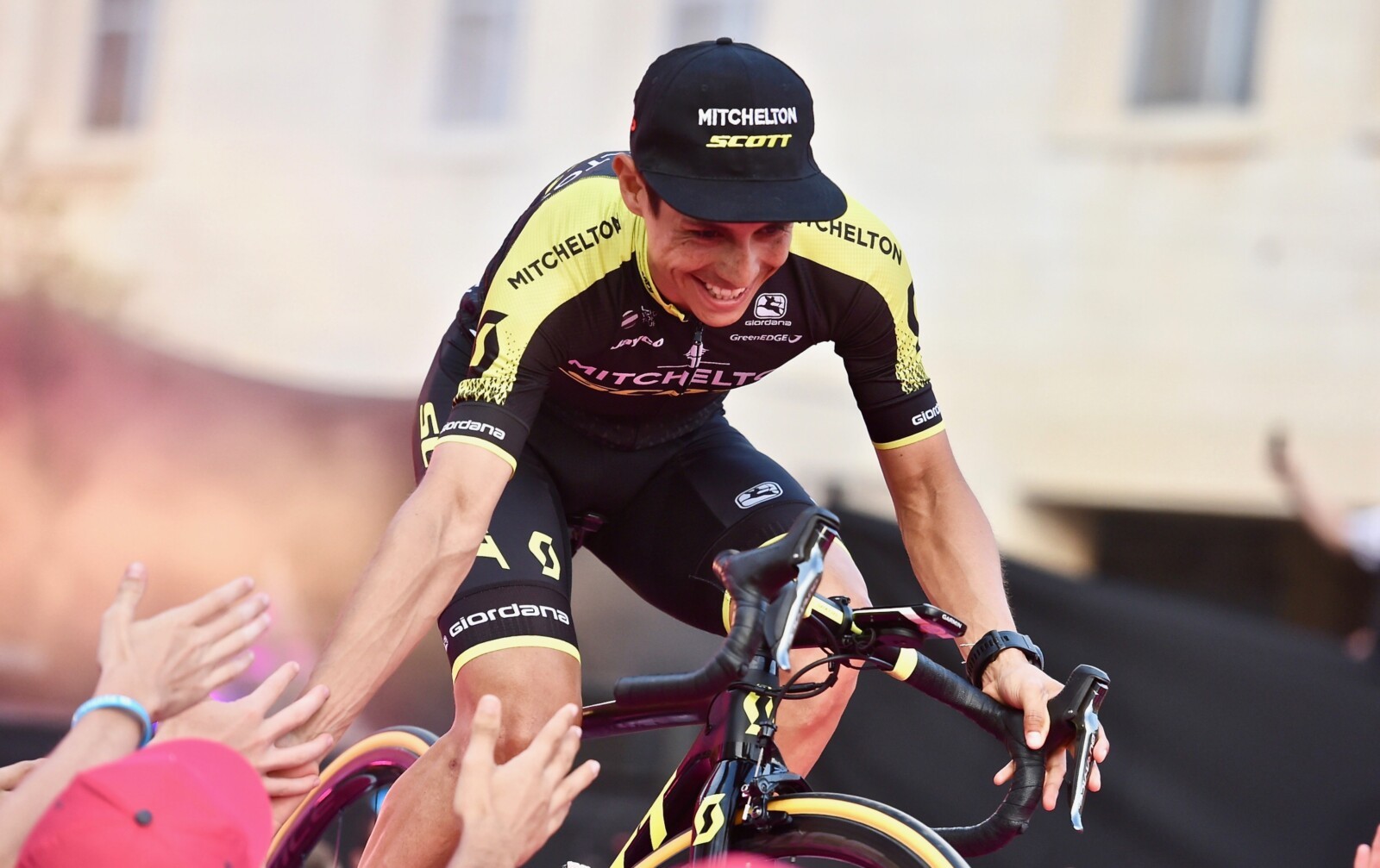 Chris Froome of Team Sky in the red leader's jersey at la Vuelta. Image: Sirotti