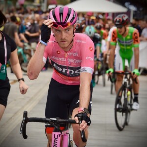 Chris Froome of Team Sky in the red leader's jersey at la Vuelta. Image: Sirotti