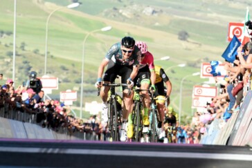 Big Time: Rohan Dennis on the start line prior to Stage 3 of the Giro d'Italia. Image: Sirotti.