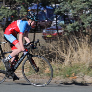 Riders had to rinse pepper spray from their eyes. Image Bob McPartland / Eurosport.