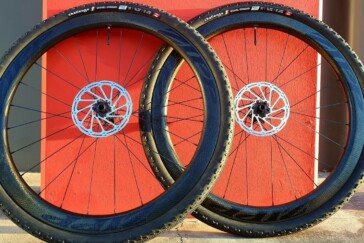 Rohan Dennis on the podium with second placed Tom Dumoulin and third Victor Campenaerts. Image: Sirotti