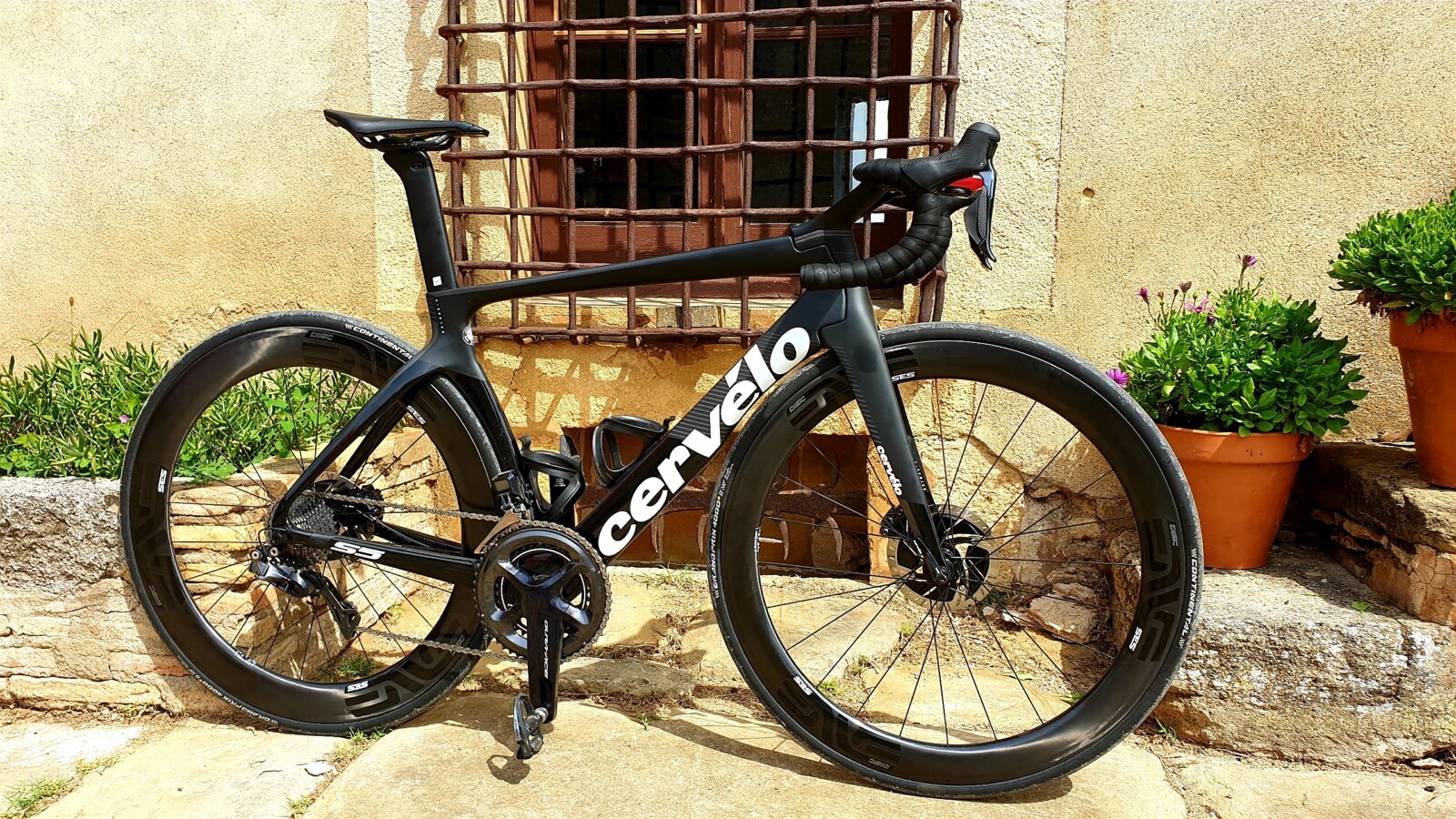 Global Launch First Look Video New Aero Cervelo S5 Unveiled