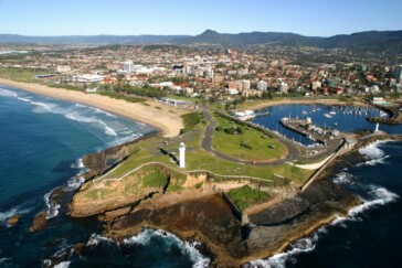 Not only do Ride for a reason participants raise critically-needed funds for charity, they also have a lot of fun doing it. Here's one of the riders with charity ambassador Patrick Jonker.