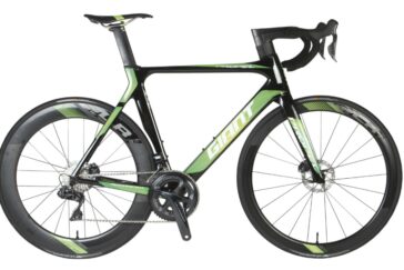 Peter Beaumont President of Cycling New South Wales, Hon. Stuart Ayers M.P., Minister for Sport, Sarah Cliff Australian Champion of Champions Under 15 women 2018, Mr. Gareth Ward M.P., Member for Kiama, Natalie Kaebisch nee Bates Commonwealth Games Gold medallist 2006, Graham Seers Olympian and CEO of Cycling New South Wales. Image: Karen Forman / Cycling NSW.