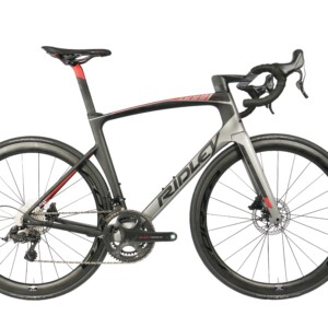 Paul Sherwen with SBS  commentator & presenter Michael Tomolaris. Image: Twitter.