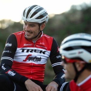Paul Sherwen with SBS  commentator & presenter Michael Tomolaris. Image: Twitter.