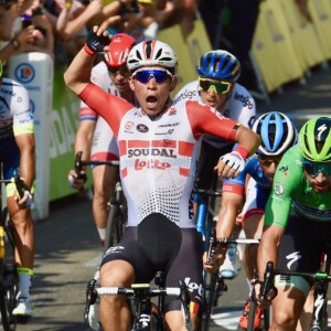 Riders of the 2018 Tour de France make their way along the Champs de Elysees during the finishing circuits of the 2018 Tour. Image: Sirotti