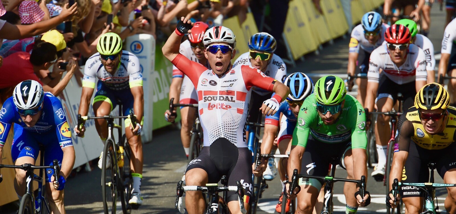 Riders of the 2018 Tour de France make their way along the Champs de Elysees during the finishing circuits of the 2018 Tour. Image: Sirotti