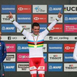 More than 9000 riders applied to the 2017 Zwift Academy program, over a series of months the field was whittled down to three with New Zealander Ollie Jones eventually securing a U23 pro contract.