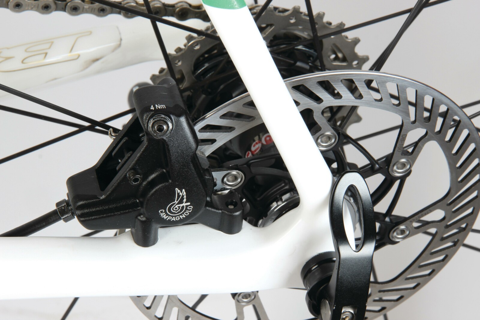 Campagnolo components are beautifully designed a virtuous addition to this prestige bicycle.