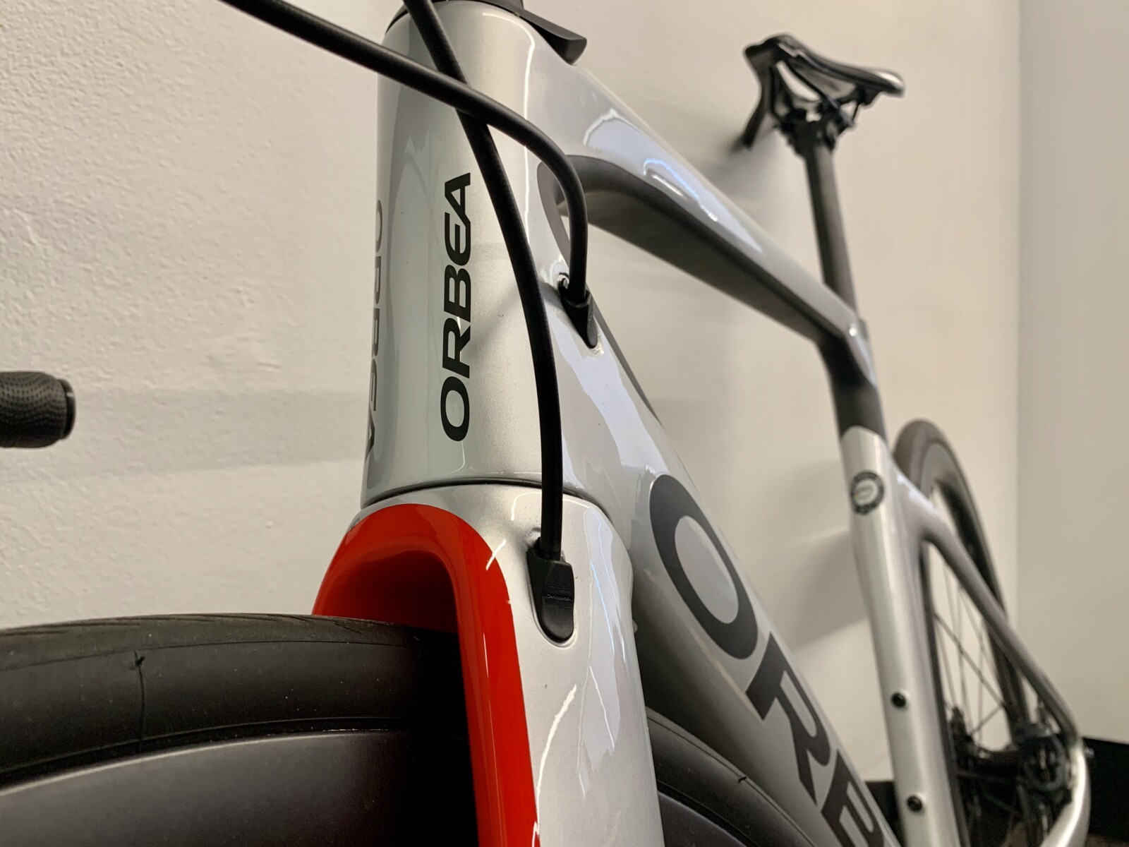 Gallery Orbea Orca Aero 2020 Model With SRAM Force AXS 12 Speed